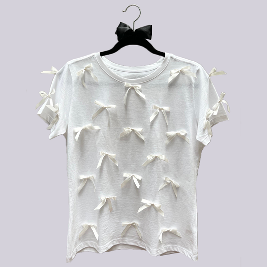 T-Shirt Bordada Butterfly made by Ponto de Luz®